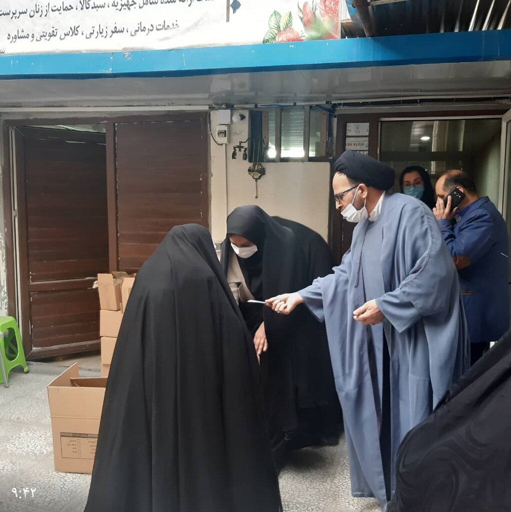 توزیع سبدکالای عید از طریق موسسه نیکوکاری چهاردهمعصوم (ع) | شناسایی و حمایت از خانوادههای نیازمند ادامهدارد