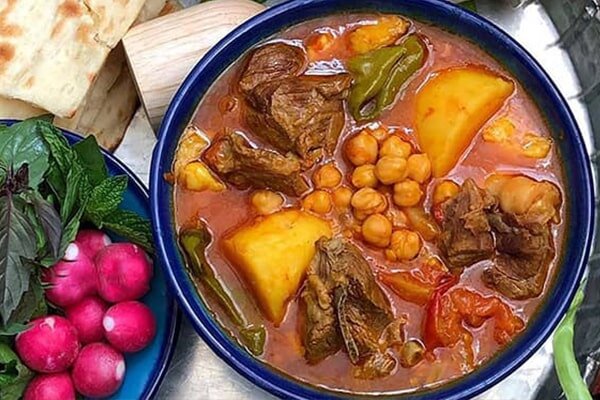 جشنواره طعمهای بهاری در سفرههای روستاهای غرب پایتخت | ازآبگوشت باغی تا والک پلوی رندان | نرگسی با طعم پنیرک و سبزی ننه علی