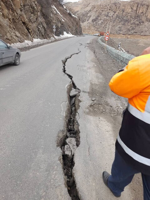 جاده چالوس به دلیل رانش بیسابقه بسته شد | آیا برای همیشه باید با این مسیر زیبا و خاطرهانگیز خداحافظی کنیم؟