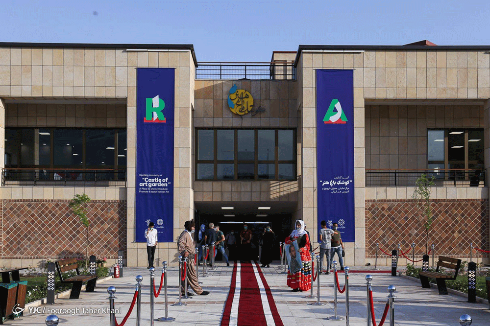 مهمترین رویدادهای فرهنگی و هنری ۱۴۰۰ | از طنین ناقوس شمسالعماره تا خانه «نیمایوشیج»