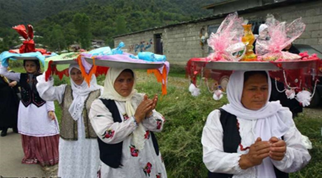 از دیگ آش جو تا مجمعه نوروزی