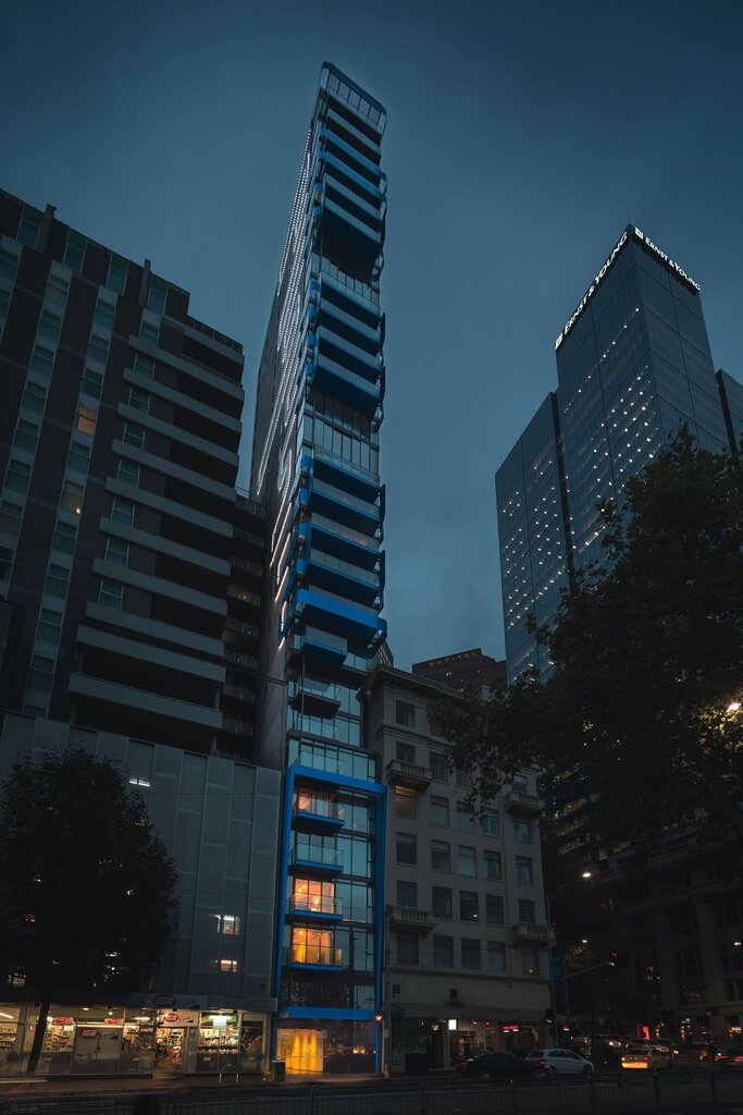 تصاویری از باریکترین خانههای جهان | انتقام از برادر و بردن مسابقه معماری؛ این ساختمانها به چه دردی میخورند؟