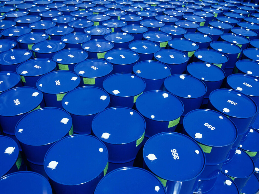 اوپک پلاس ۳ میلیون بشکه نفت در روز کمتر از سهمیه‌ خود تولید کرد