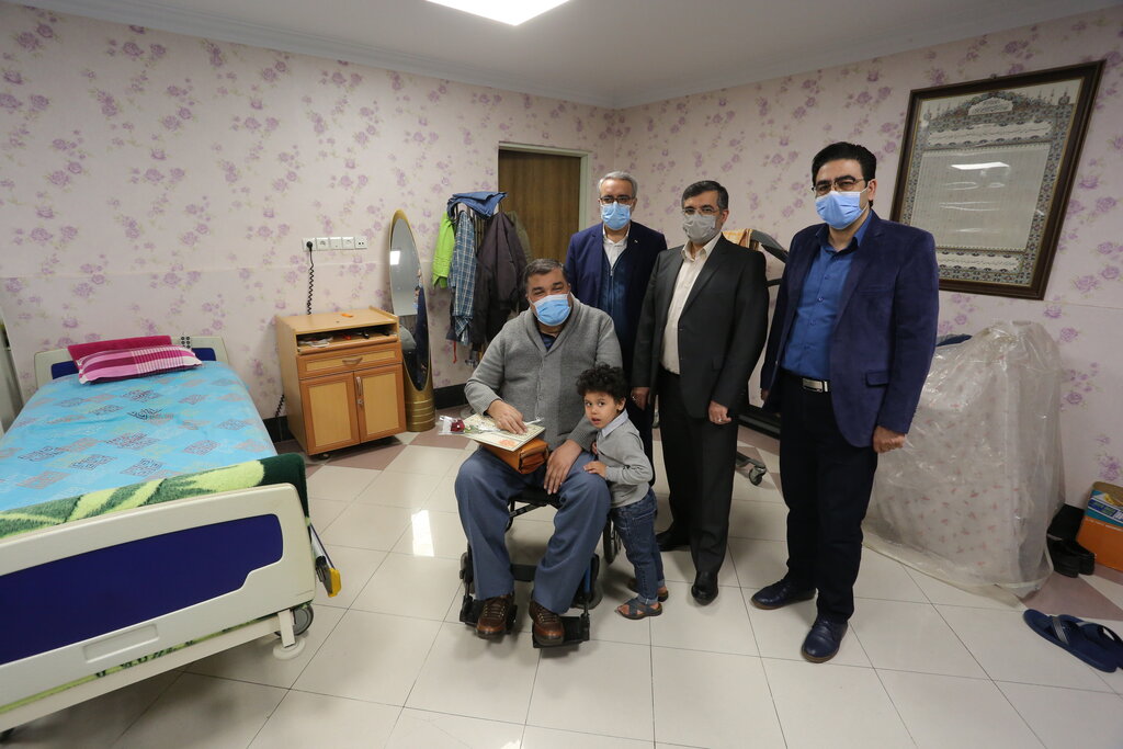 بهارانهای کنار رادمردان بهشتی | دیدار با جانبازان در آستانه سال نو | کاش همیشه مهمان داشتیم