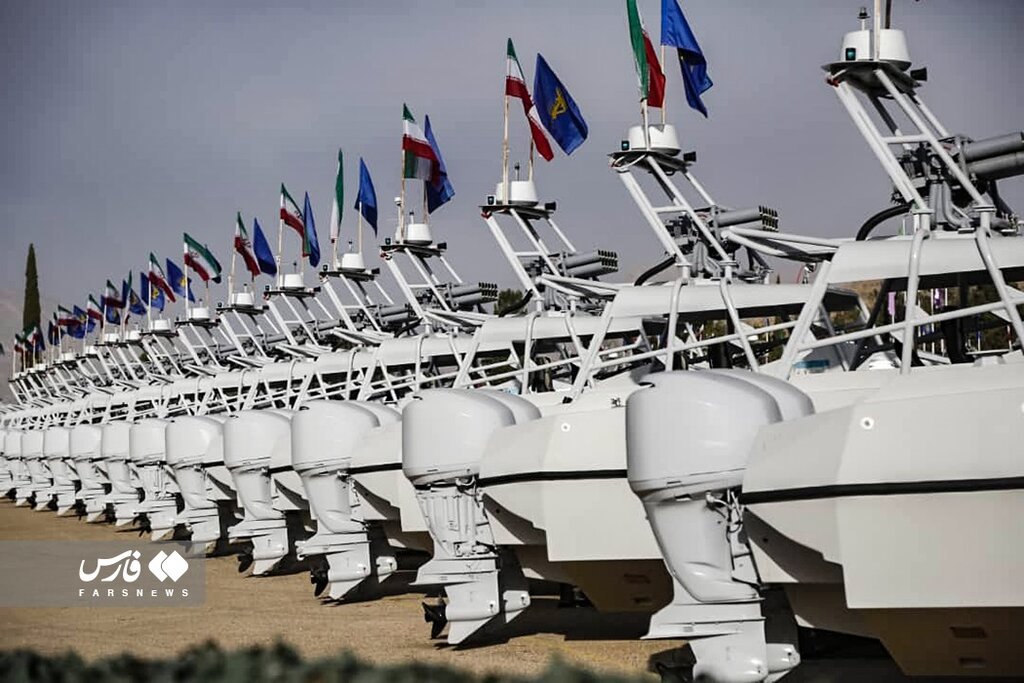 تصاویر منتشر نشده سلاح های جدید نیروی دریایی سپاه