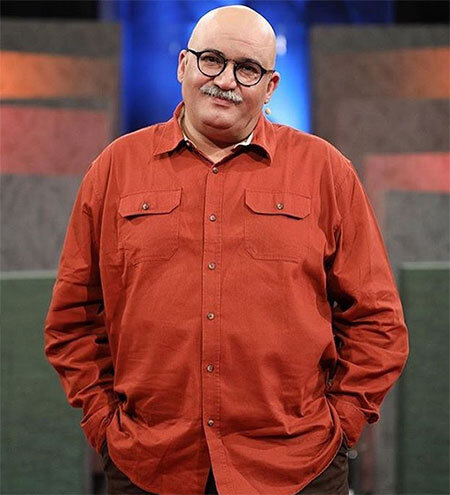 بعضیها کار طنز را با سیرک اشتباه گرفتهاند | بعد از ساعت خوش ۳ سال ممنوع کار شدیم | در برخی کمدی ها بازیگران اجازه دارند حرکات سبک انجام دهند!