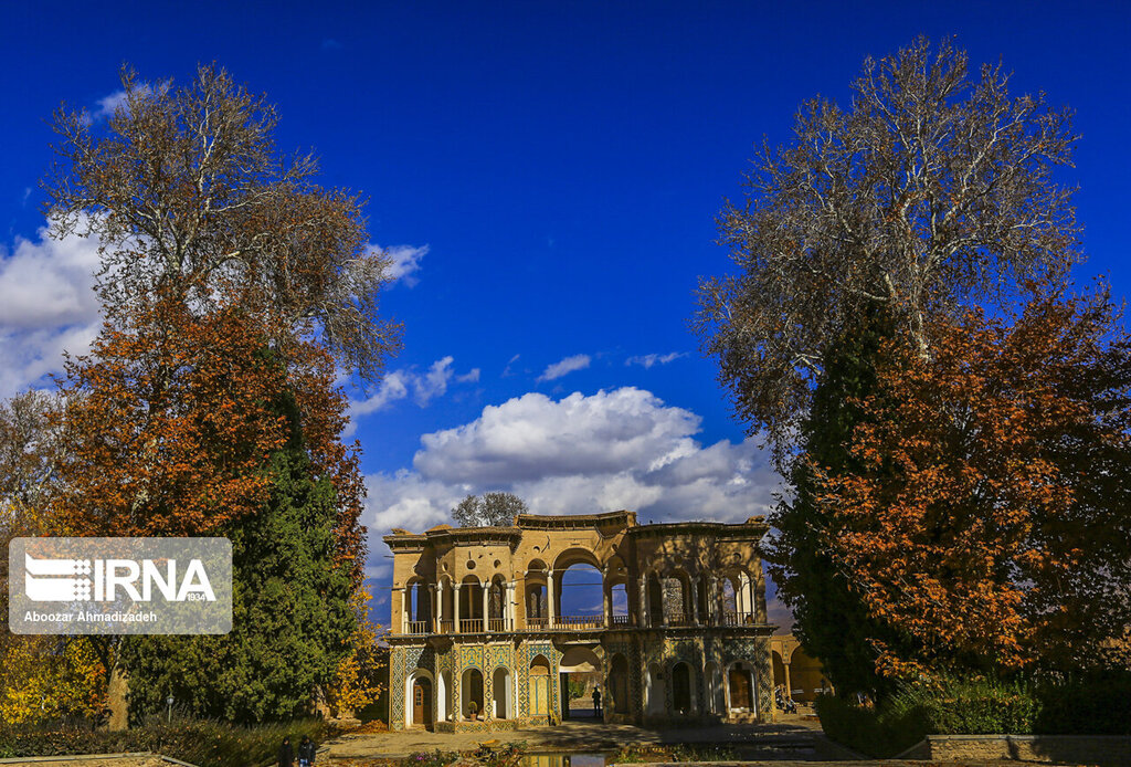 تصاویر | باغ نوه ناصرالدین شاه ؛ شاهزادهای در قلب کویر کرمان | عکس هوایی باغ شاهزاده ماهان را ببینید