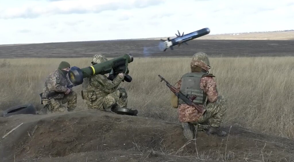 اوکراین موشک‌های ضدتانک و ضدهوایی بیشتری از آمریکا دریافت می‌کند