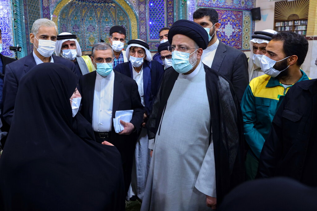 رئیس جمهور: از رنج های مردم بصورت مستقیم با خبرم