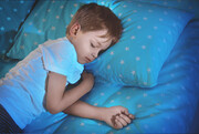 چطور کودک‌تان را به تنها خوابیدن عادت دهید