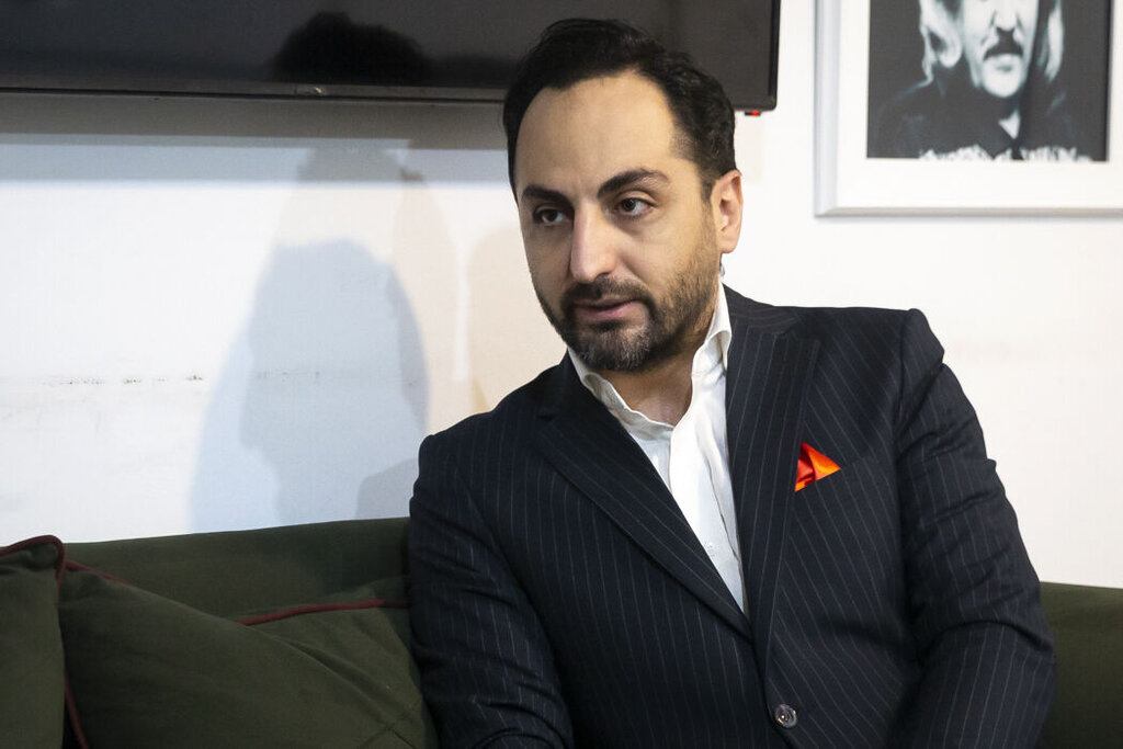 جادوگر عصر جدید چگونه ذهنها را میخواند؟ سعید فتحی روشن - شعبده باز عصر جدید