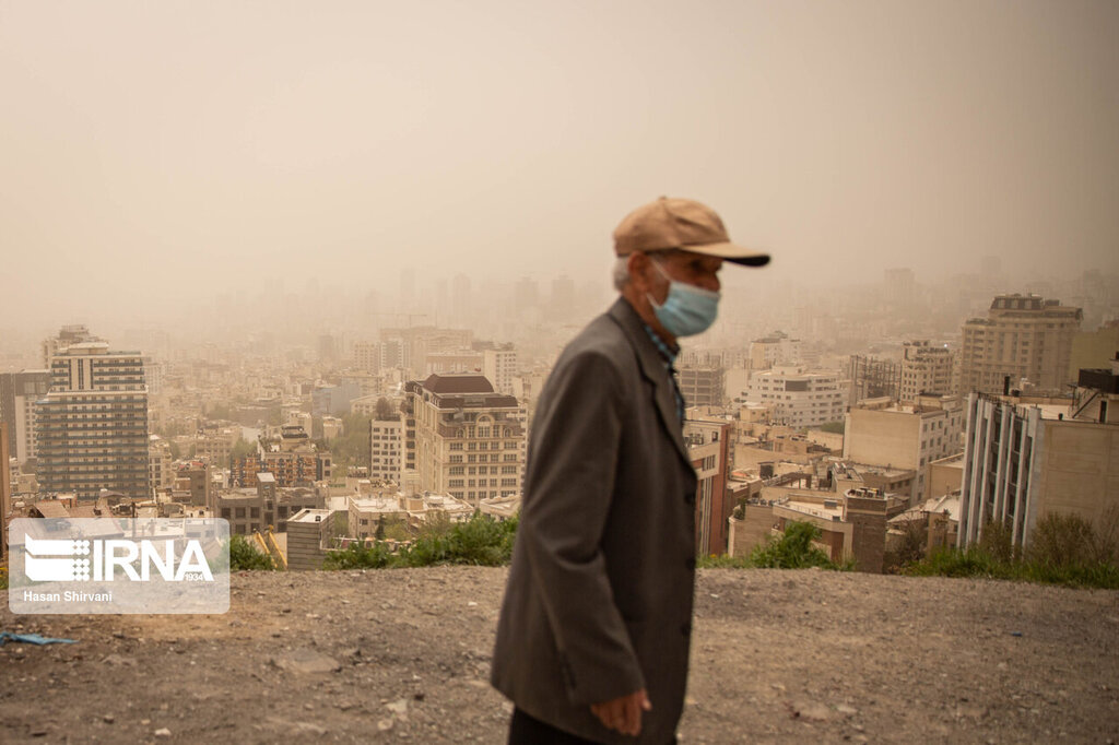 آلودگی هوای تهران - گرد و غبار