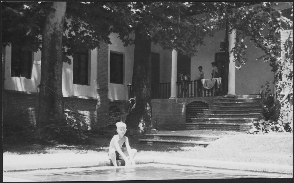 توطئه انگلیسی برای تصاحب قریه قلهـک | ماجرای جلسات مرموز در رازآلودترین باغ پایتخت