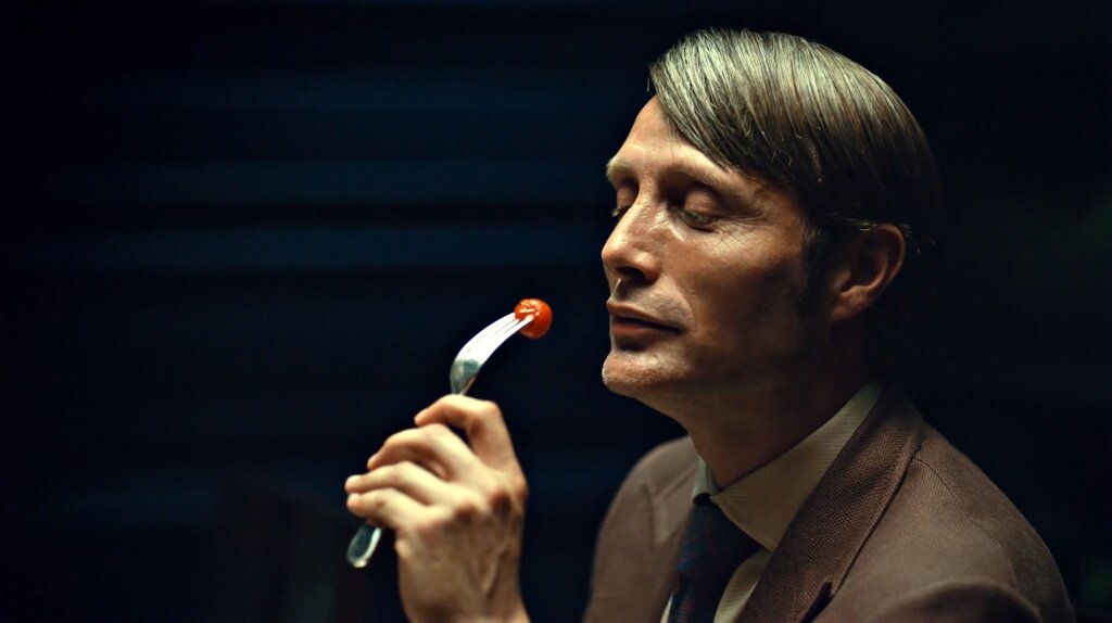 کپی کردن جانی دپ خودکشی هنری است اما ... | اظهارات ستاره سینمای دانمارک درباره بازی کردن به جای بازیگر محبوب و جنجالی هالیوود