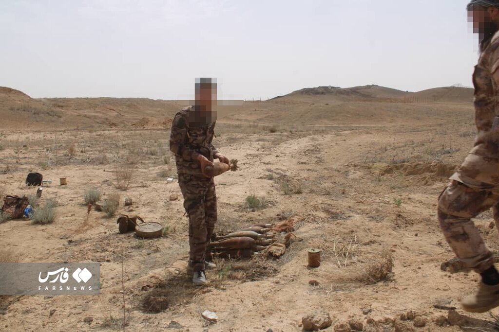 ویدئو | کشف ۲ قبضه سلاح جهنمی و تلههای انفجاری داعش توسط رزمندگان فاطمیون