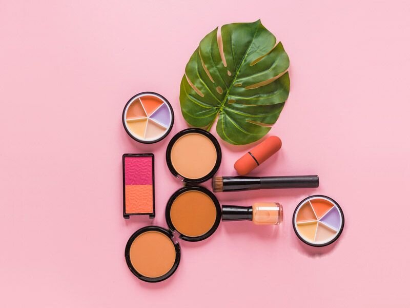 این لوازم آرایش را هرگز در دوران بارداری استفاده نکنید