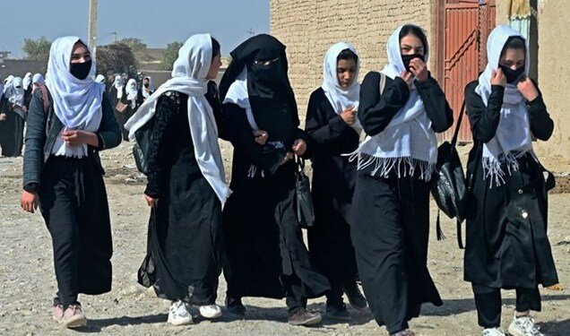 طالبان: بازگشایی مدارس دخترانه منتظر حکم رهبری است