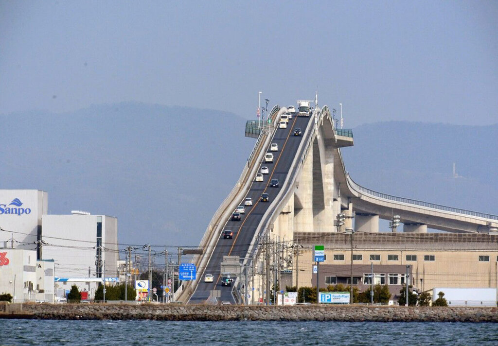 تصاویر ترسناک‌ترین پل ماشین رو در جهان 