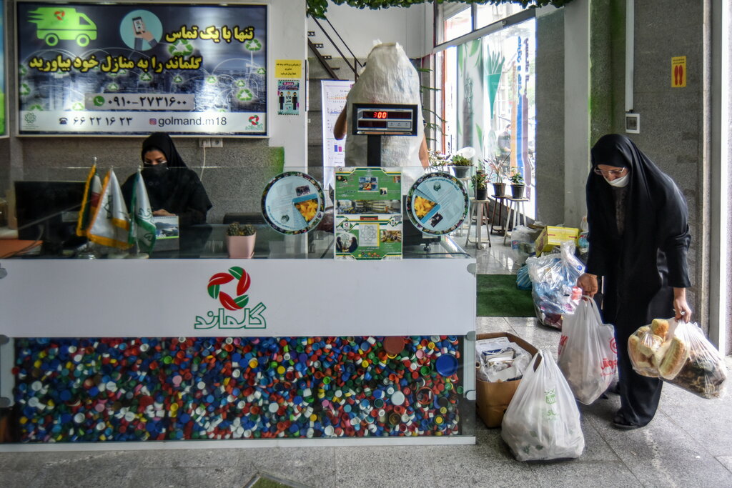 تفکیک پسماند از مبداء تنها راه نجات زمین | هر تهرانی روزی۱۲۰۰ گرم زباله تولید می کنند! 