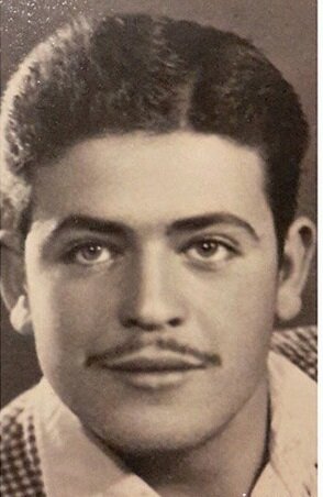 این بازیگر بزرگ برای فرار از سربازی سر از تئاتر درآورد!