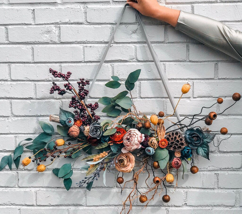 تصاویری از ترند جدید دکوراسیون | روش خشک کردن گل و چند ایده برای دکور کردن خانه