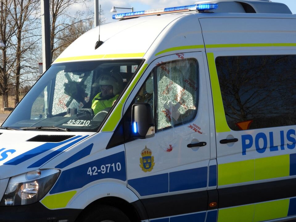 تصاویر اعتراضات به هتک حرمت قرآن در سوئد | شلیک پلیس؛ ۳ نفر زخمی شدند