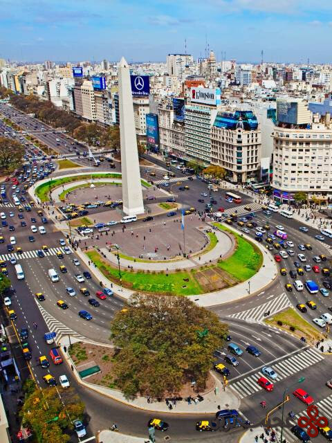 تصاویر ۱۰ مسیر و خیابان عجیب دنیا | از ترسناکترین پل تا باریکترین خیابان جهان