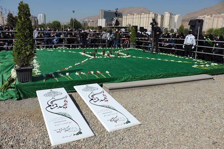 فراخوان طراحی مقبره شهدای گمنام | یادمان شهید سلیمانی و همراهانش ساخته میشود