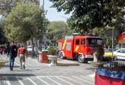 ماجرای پرتاب سنگ به آتش‌نشانان در یزد چه بود؟ | بازرس عملیات آتش‌نشانی: مردم عصبانی و ناآگاه فحاشی کردند