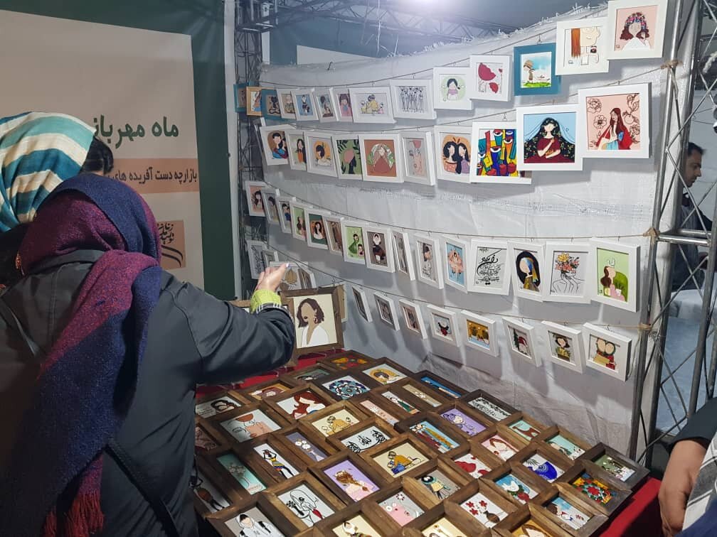 دستآفریدههای بانوان سرپرست خانوار و بدسرپرست؛ مهمان بوستان ولایت/ اشتغال ۶۰ بانوی سرپرست خانوار در ۴۰ غرفه