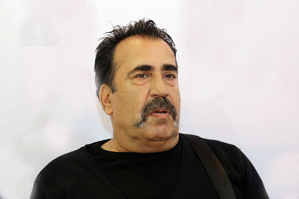 ساخت مستند زندگی پیشکسوت پرسپولیس که شاخ اینستاگرام شد | ماجرای کلکل با تتلو