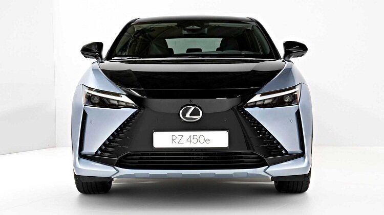 تصاویری از لکسوس RZ 450e | رونمایی از جواهر یک میلیارد و ۴۰۰ میلیون تومانی!