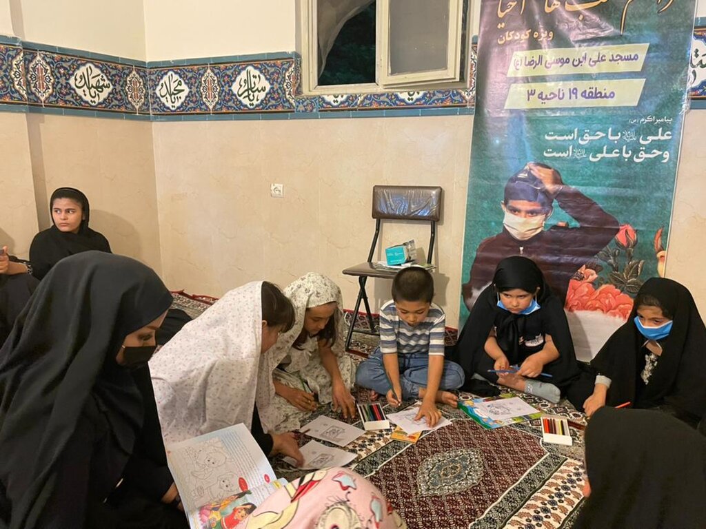 شبزنده داری به سبک نقاشی و قصهگویی