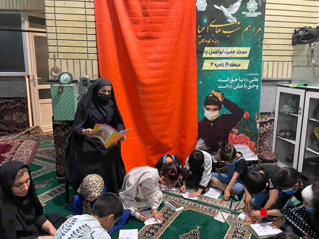 شبزنده داری به سبک نقاشی و قصهگویی