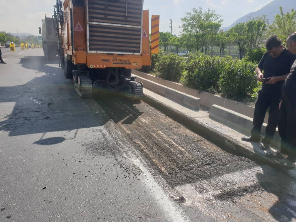 بازسازی آسفالت یک معبر پس از ۱۳ سال | بزرگراه شهید یاسینی بهسازی میشود