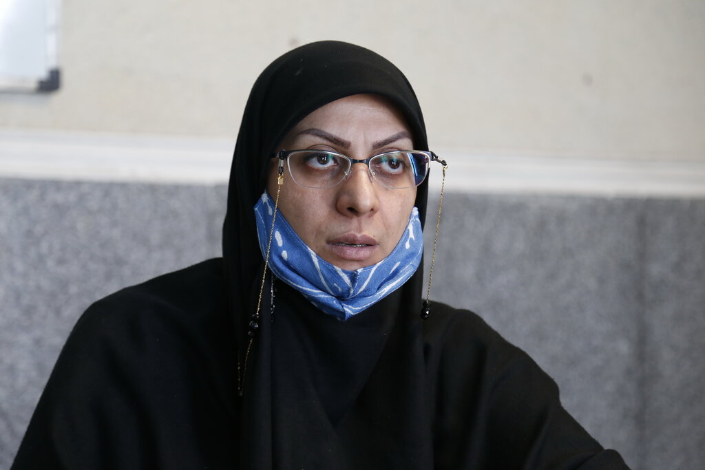 پای هنرمندان به گرمخانه باز شد!