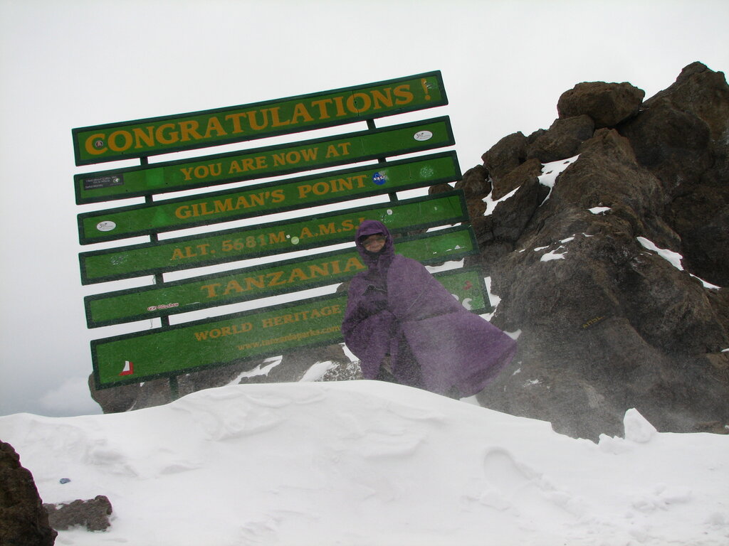 بانوی ۷۱ ساله ایرانی؛ فاتح کلیمانجارو