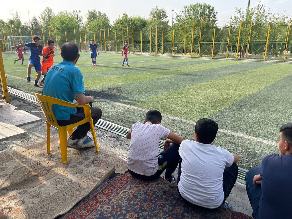کودکان کار فوتبالیست میشوند
