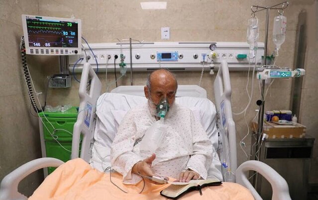 دعای یک روحانی برای زنان بدکار در شب قدر | شیخی که همه او را با دعاهای خاصش میشناسند