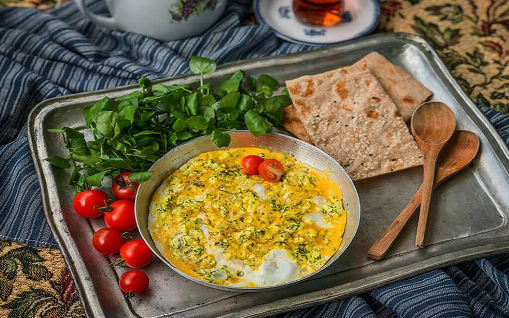 طرز تهیه پنیر برشته ؛ غذای محلی و خوشمزه گیلانیها که سریع آماده میشود