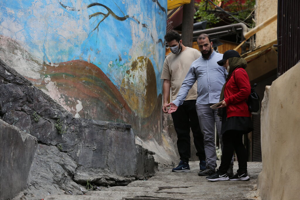 جمع آوری ۲ میلیون تن زباله از دل کوههای تهران| هوشمندسازی خدمات به کوهنوردان و گردشگران