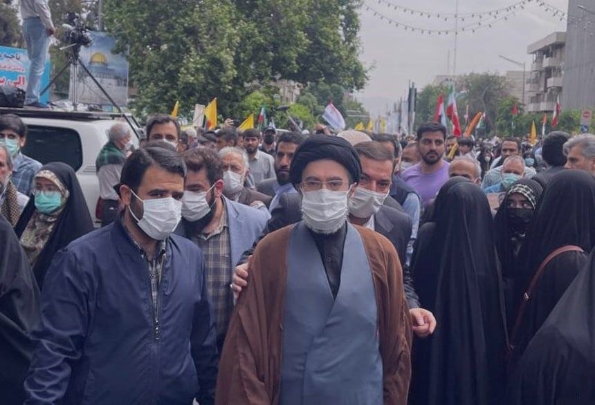 تصاویری از حضور حجت‌الاسلام «مجتبی خامنه‌ای» در مراسم راهپیمایی روز جهانی قدس
