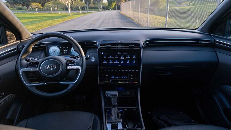 سانتاکروز آماده رالی میشود | هیوندای هدایت وانتاش را به دو خبرنگار داد