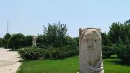 تندیسهای سنگی سخنگو | پیام هنرمندانه هشتمین سمپوزیوم مجسمهسازی در بوستان قائم