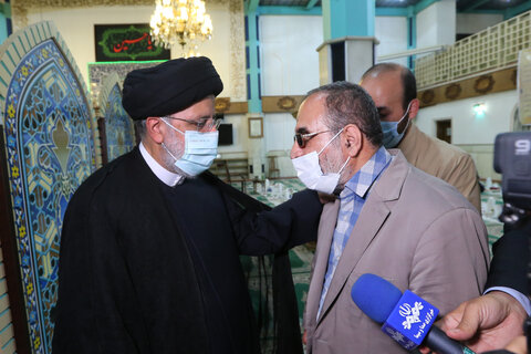 افطاری رئیسی با فعالان سیاسی