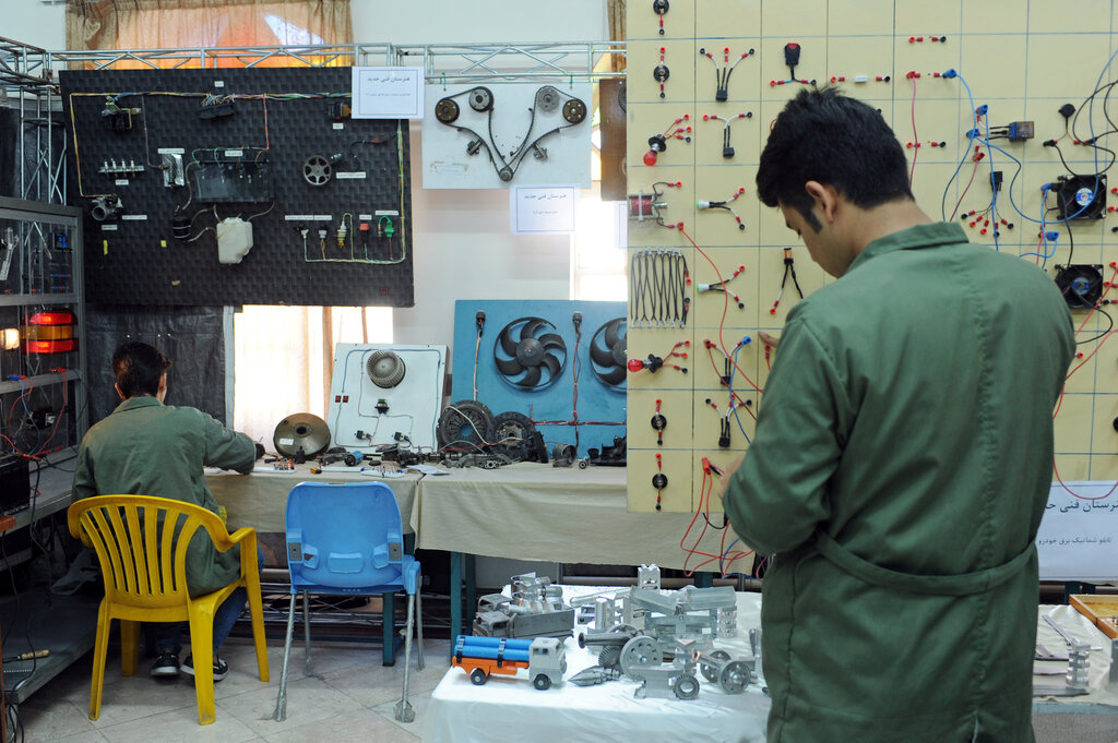 راهنمای دستوپا کردن یک شغل نانوآبدار در سه ماه | تابستان را از دست نده!