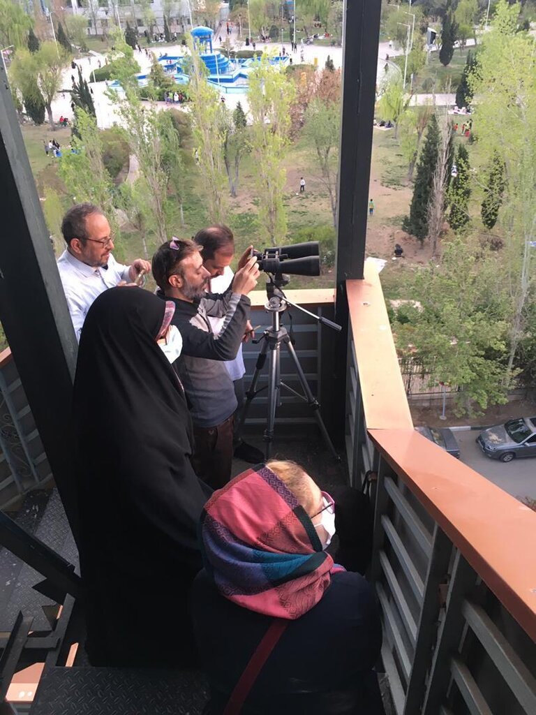 ستاد استهلال در تکاپوی رویت ماه شوال |  استقرار ۵ گروه در ۵ نقطه مرتفع استان تهران