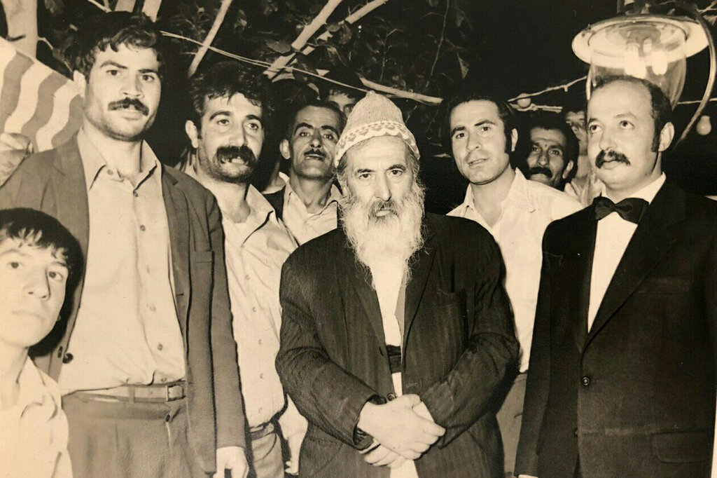 جازدن دختر بزرگتر و غافلگیر کردن عروس پسندشده | از راهورسم خواستگاری تا بزنوبکوب عروسیهای قدیم کن | آیا کمان پنبهزنی، بخت دختران را باز میکرد؟