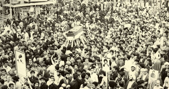 واکنش امام به ردپای صدام در ترور آیتالله | ماجرای اختلاف دو سید + تصاویر 7