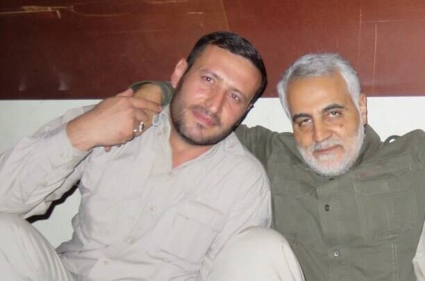 فیلم | هدیه مادر شهیدان طارمی به قرارگاه محرومیتزدایی منطقه١٨